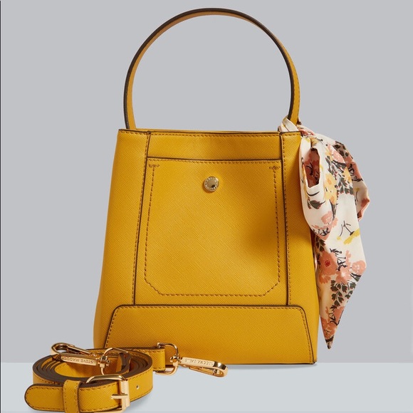 Steve Madden Bellie Bucket Bag - Picture 1 of 1